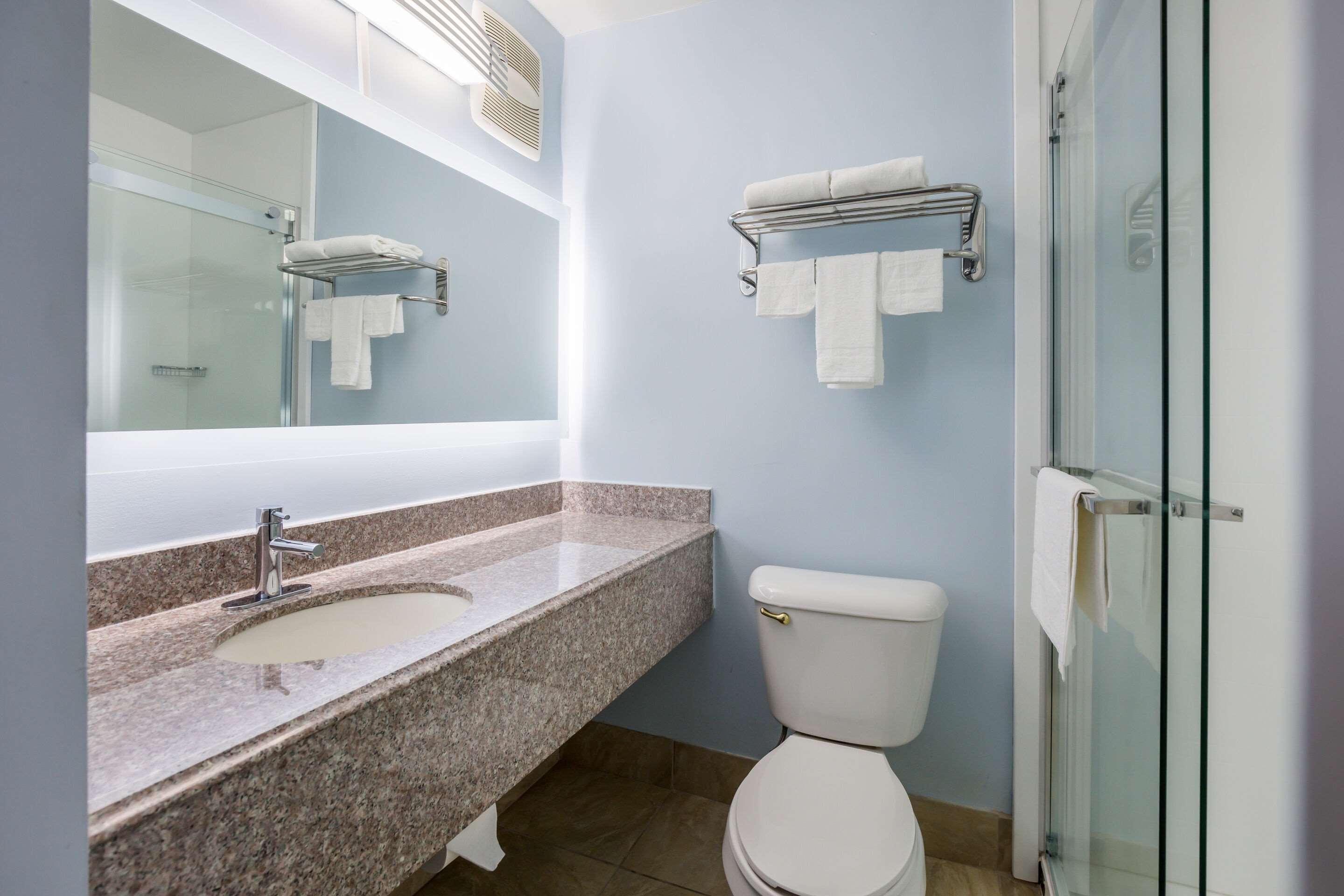 אנדרסון Rodeway Inn מראה חיצוני תמונה